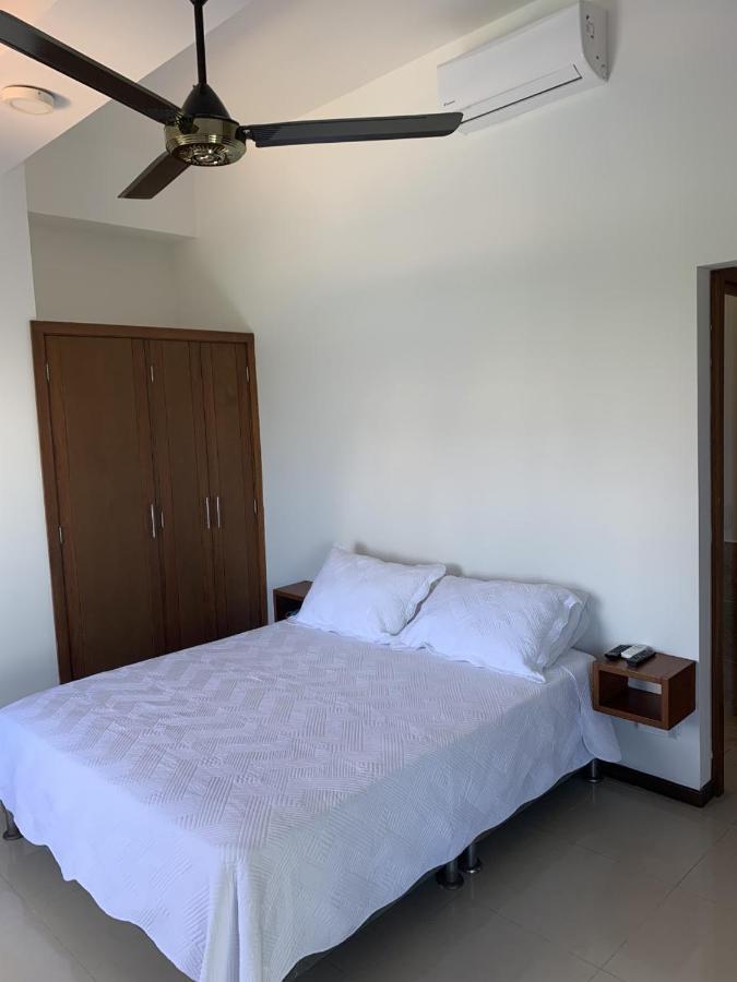 Apartamento Mirador Del Laguito Cartagena Екстер'єр фото